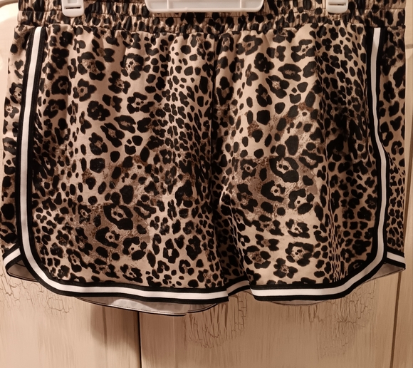 No Boundaries Pants - Leopard Print Sport Shorts